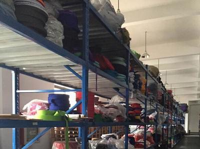 江蘇閑置印刷設(shè)備處理_工廠轉(zhuǎn)產(chǎn)低價(jià)處理移印機(jī) 烤箱 空壓機(jī) 倉(cāng)儲(chǔ)貨物_江蘇閑置資產(chǎn)處理_Feijiu網(wǎng)(中國(guó)廢舊物資網(wǎng))